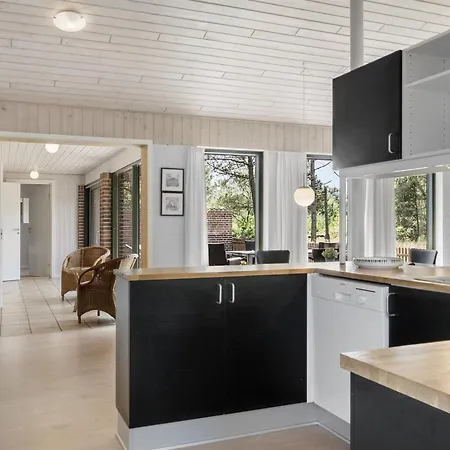Stojanka - 1km From The Sea By Interhome *
